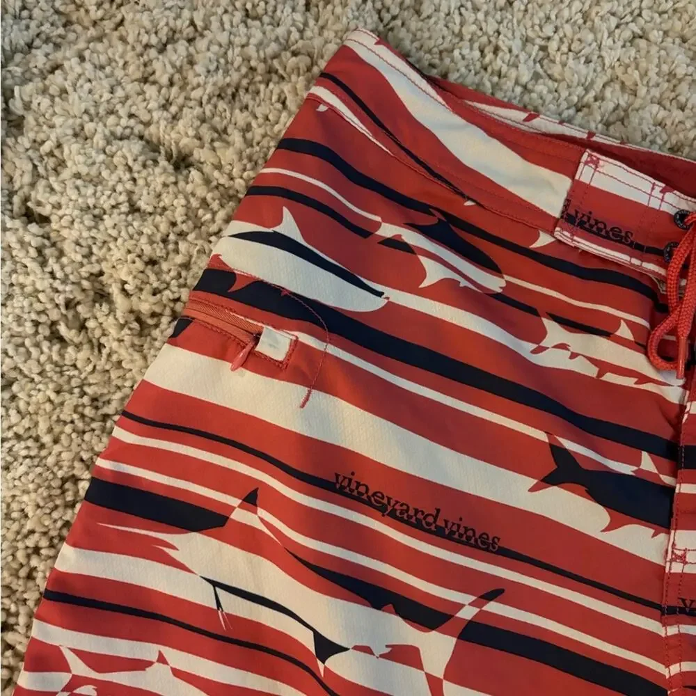 Vineyard Vines Pink Blue Striped Shark Print Swim Shorts Trunks Size 33